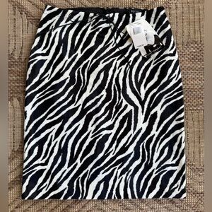 Dead stock Betsey Johnson Zebra animal print textured pencil skirt